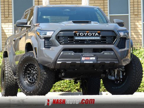 Used 2026 Toyota Tacoma TRD Sport RWD image 1
