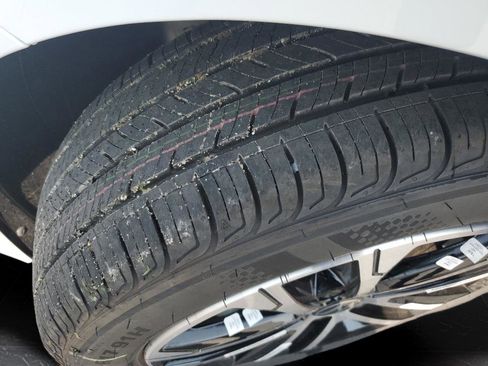 New 2025 Volkswagen Jetta Sport image 29