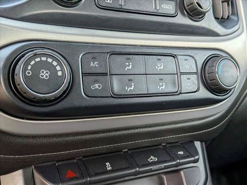 Used 2019 GMC Canyon SLE AWD/4WD image 13