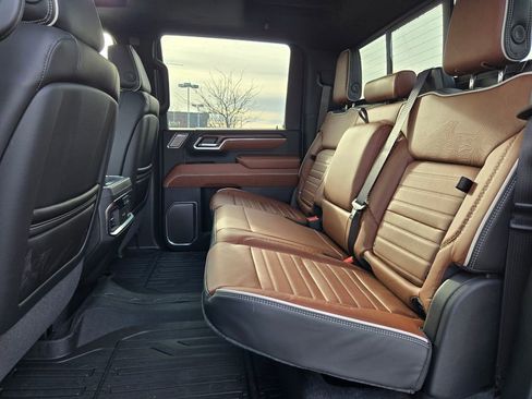 New 2026 GMC Sierra 3500 Denali Ultimate image 5