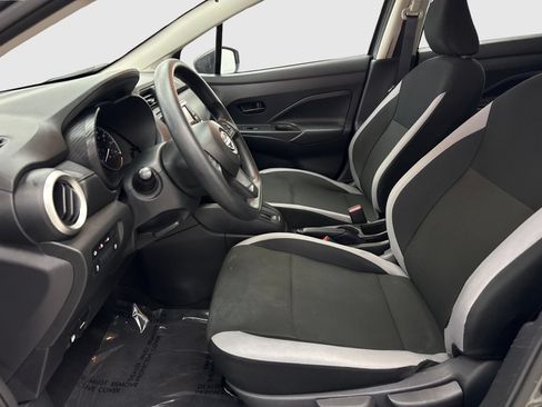 Used 2025 Nissan Versa S w/ Trunk Package FWD image 17