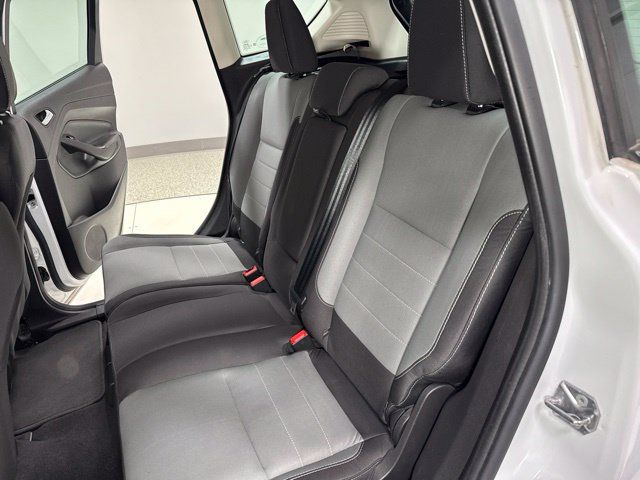 Used 2016 Ford C-MAX SE FWD image 21