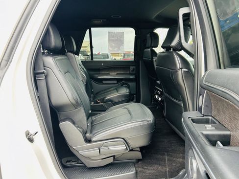 Used 2019 Ford Expedition Max Limited w/ Driver Assistance Package image 35