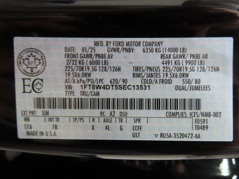 Used 2025 Ford F450 Platinum image 82