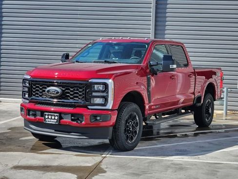 New 2026 Ford F250 Lariat w/ Black Appearance Package image 2