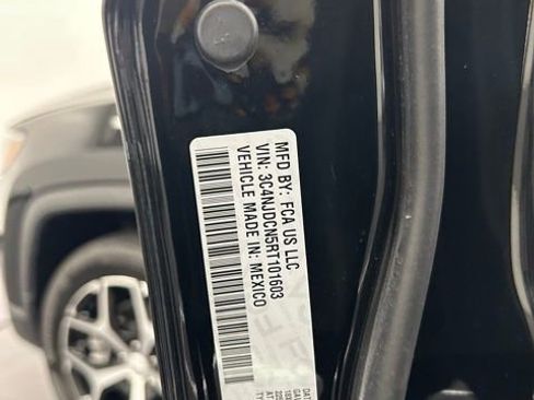 Used 2024 Jeep Compass Limited w/ Sun and Sound Group image 56