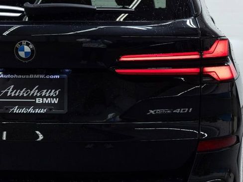 New 2026 BMW X5 xDrive40i w/ M Sport Package image 11