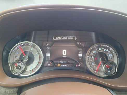 Used 2021 RAM 3500 Limited AWD/4WD image 19