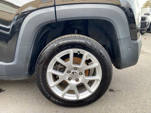 Used 2021 Jeep Renegade Limited w/ Sun & Sound Group image 18