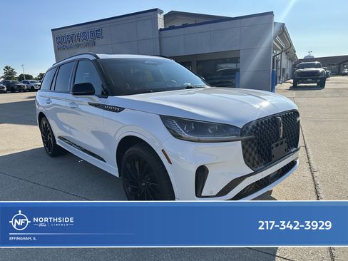 Used 2025 Lincoln Aviator Reserve w/ Equipment Group 201A AWD/4WD image 1