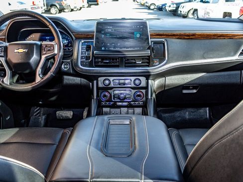 Used 2022 Chevrolet Tahoe Premier image 11