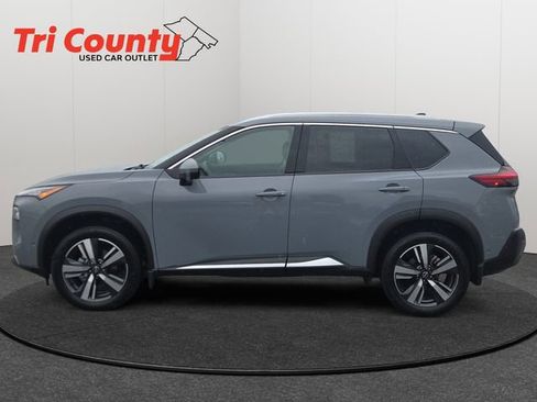 Used 2023 Nissan Rogue SL w/ SL Premium Package AWD/4WD image 5