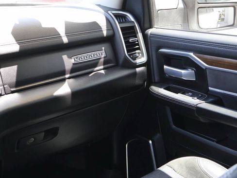 Used 2024 RAM 2500 Laramie AWD/4WD image 16