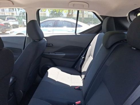 Used 2023 Nissan Kicks S image 6