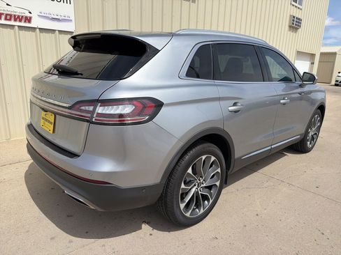 Used 2023 Lincoln Nautilus Reserve FWD image 7