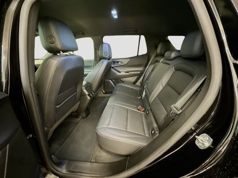 Used 2025 Chevrolet Equinox LT w/ Convenience Package II image 29