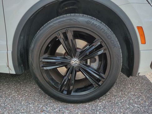 Used 2019 Volkswagen Tiguan SEL Premium R-Line FWD image 11