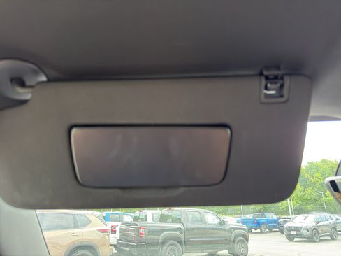 Used 2023 Chevrolet Traverse RS w/ LPO, Floor Liner Package AWD/4WD image 25