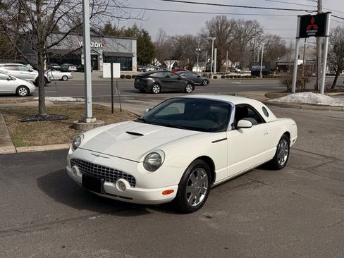 Used 2002 Ford Thunderbird image 19