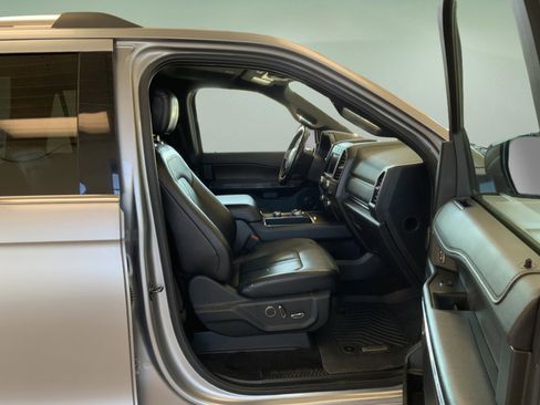 Used 2020 Ford Expedition Max Limited AWD/4WD image 28