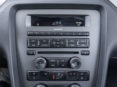 Used 2012 Ford Mustang GT Premium w/ Security Pkg RWD image 31