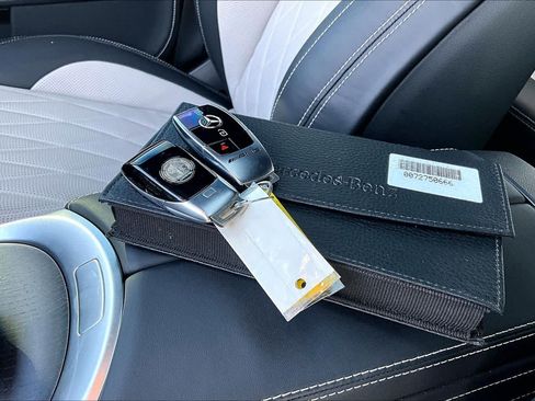 Certified 2022 Mercedes-Benz G 63 AMG 4MATIC image 29