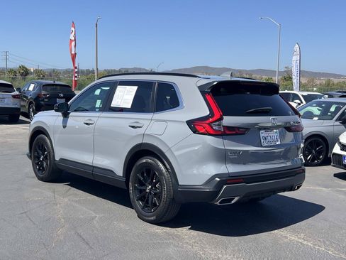 Used 2024 Honda CR-V Sport image 3