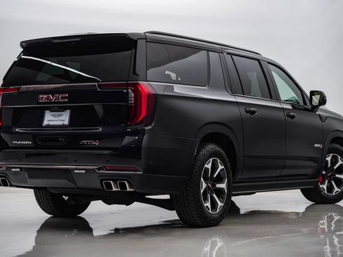 Used 2025 GMC Yukon XL AT4 Ultimate w/ LPO, Floor Liner Package AWD/4WD image 9