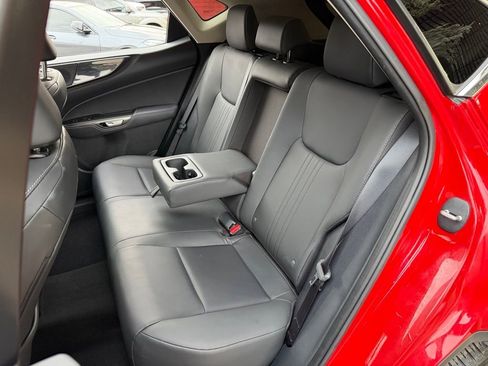 Used 2025 Lexus NX 250 250 Premium w/ Towing Package (2000 Lbs) image 29