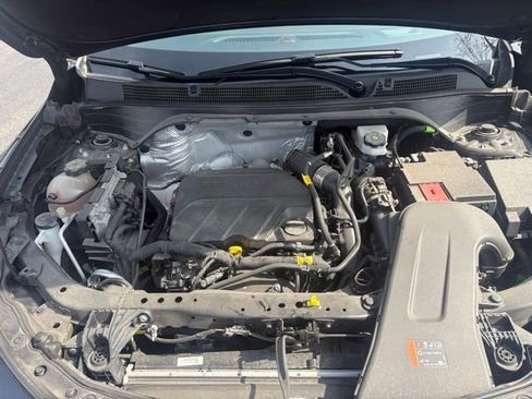 Certified 2024 Buick Envista Sport Touring w/ Convenience I Package image 21