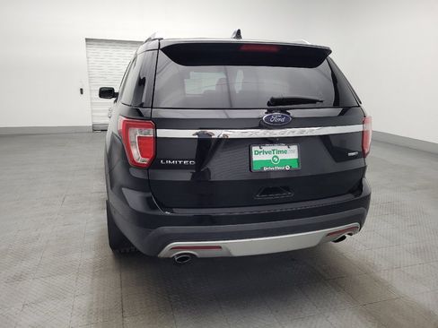 Used 2017 Ford Explorer Limited w/ Equipment Group 301A AWD/4WD image 6