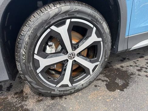 New 2026 Volkswagen Tiguan SE image 66