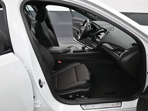 Used 2024 Cadillac CT5 V w/ Super Cruise 2 Package image 37