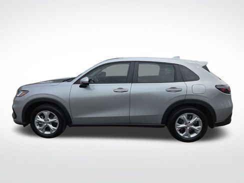 Used 2025 Honda HR-V LX image 8
