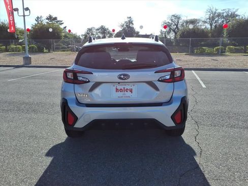 Used 2024 Subaru Crosstrek 2.0i Premium AWD/4WD image 6