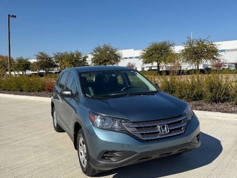 Used 2014 Honda CR-V LX image 2