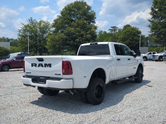 New 2026 RAM 3500 Big Horn AWD/4WD image 5