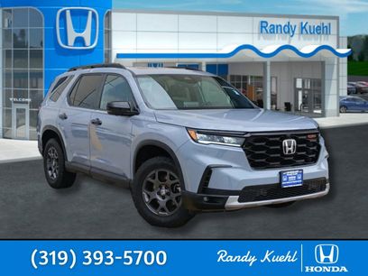 Used 2025 Honda Pilot TrailSport