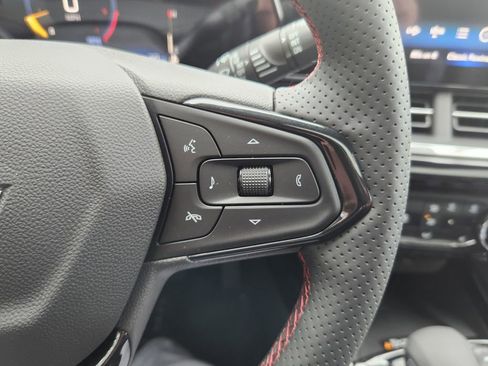 New 2026 Chevrolet Trax RS w/ Sunroof Package FWD image 15
