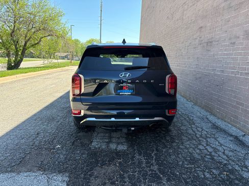 Used 2022 Hyundai Palisade Calligraphy image 4