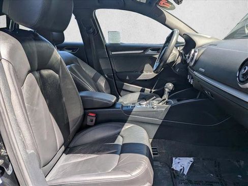 Used 2017 Audi A3 e-tron Premium FWD image 21