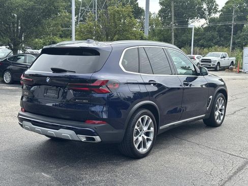 Used 2024 BMW X5 xDrive40i w/ Premium Package AWD/4WD image 5