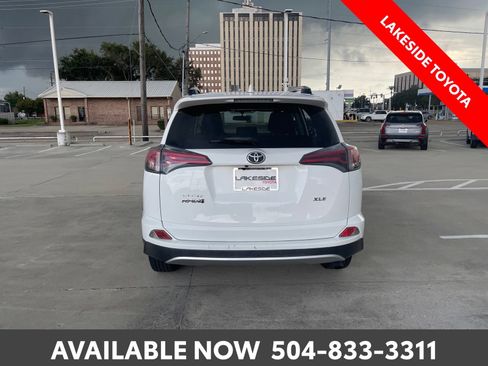 Used 2016 Toyota RAV4 XLE FWD image 4