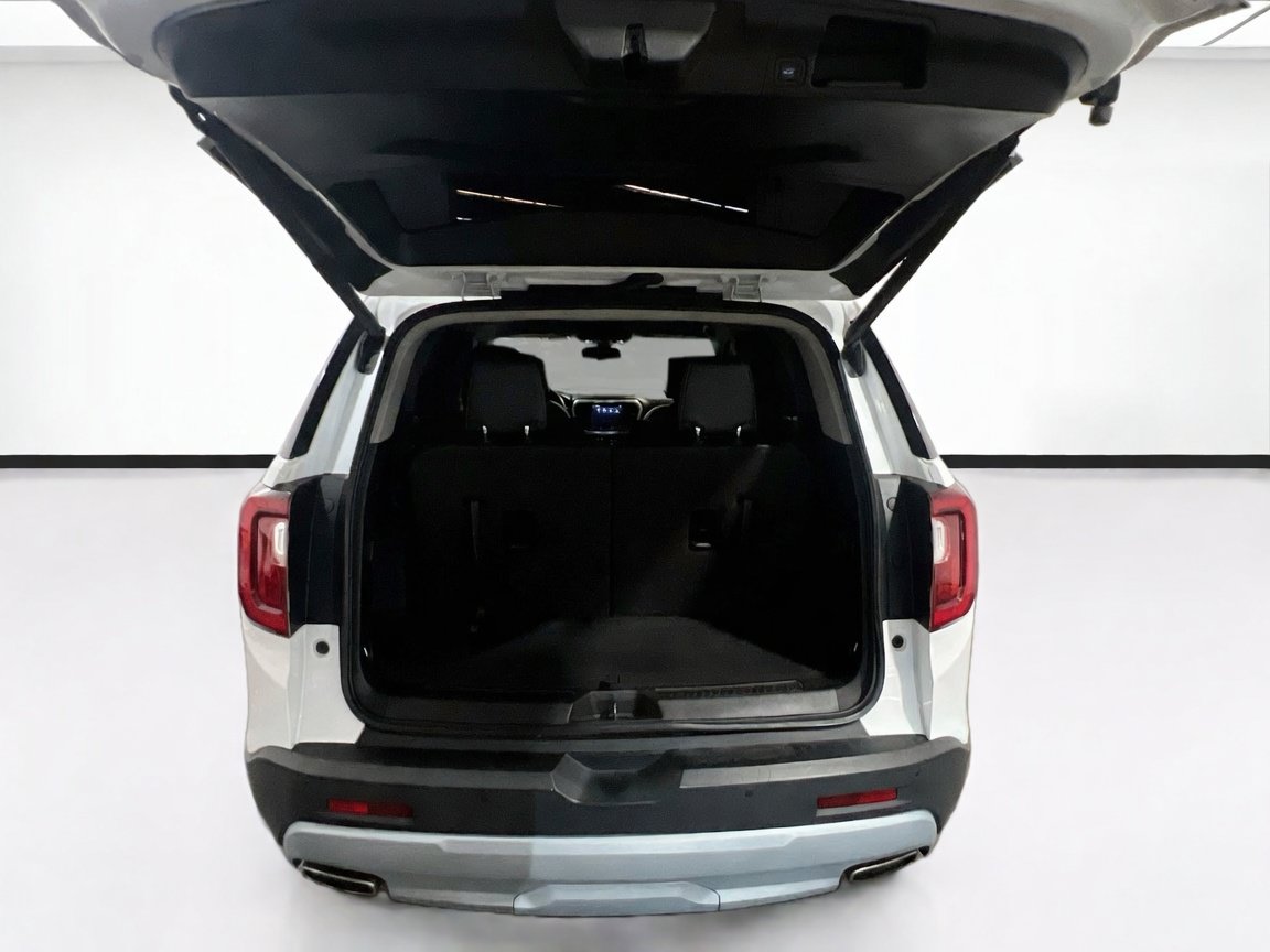Used 2020 GMC Acadia SLT FWD image 18