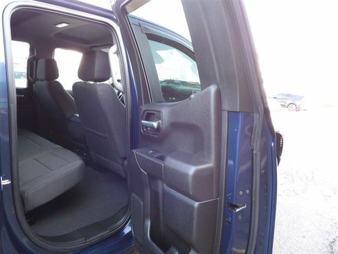 Used 2022 Chevrolet Silverado 1500 Custom image 13
