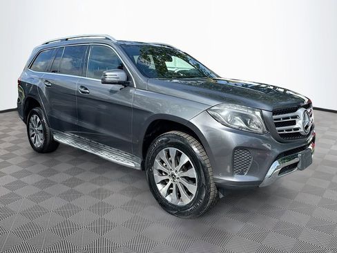 Used 2018 Mercedes-Benz GLS 450 4MATIC w/ Premium Package image 4