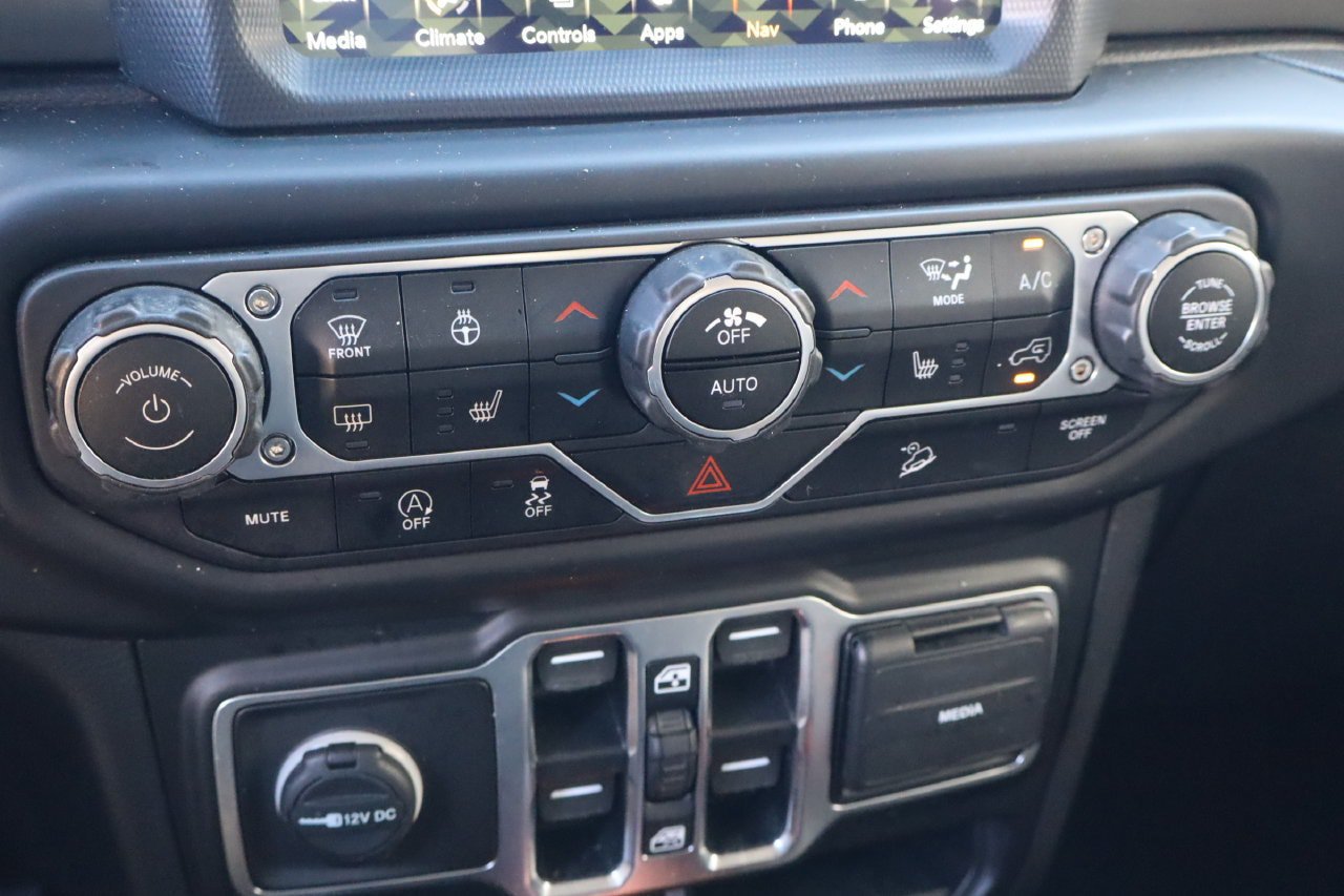 Used 2021 Jeep Wrangler Unlimited Rubicon AWD/4WD image 21
