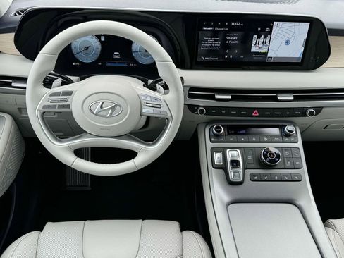 New 2025 Hyundai Palisade Limited image 17
