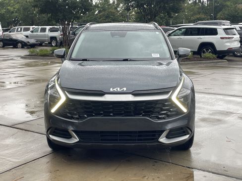 Used 2023 Kia Sportage EX w/ EX Premium Package AWD/4WD image 3
