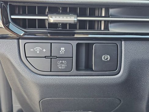 New 2026 Kia Sportage S AWD/4WD image 31